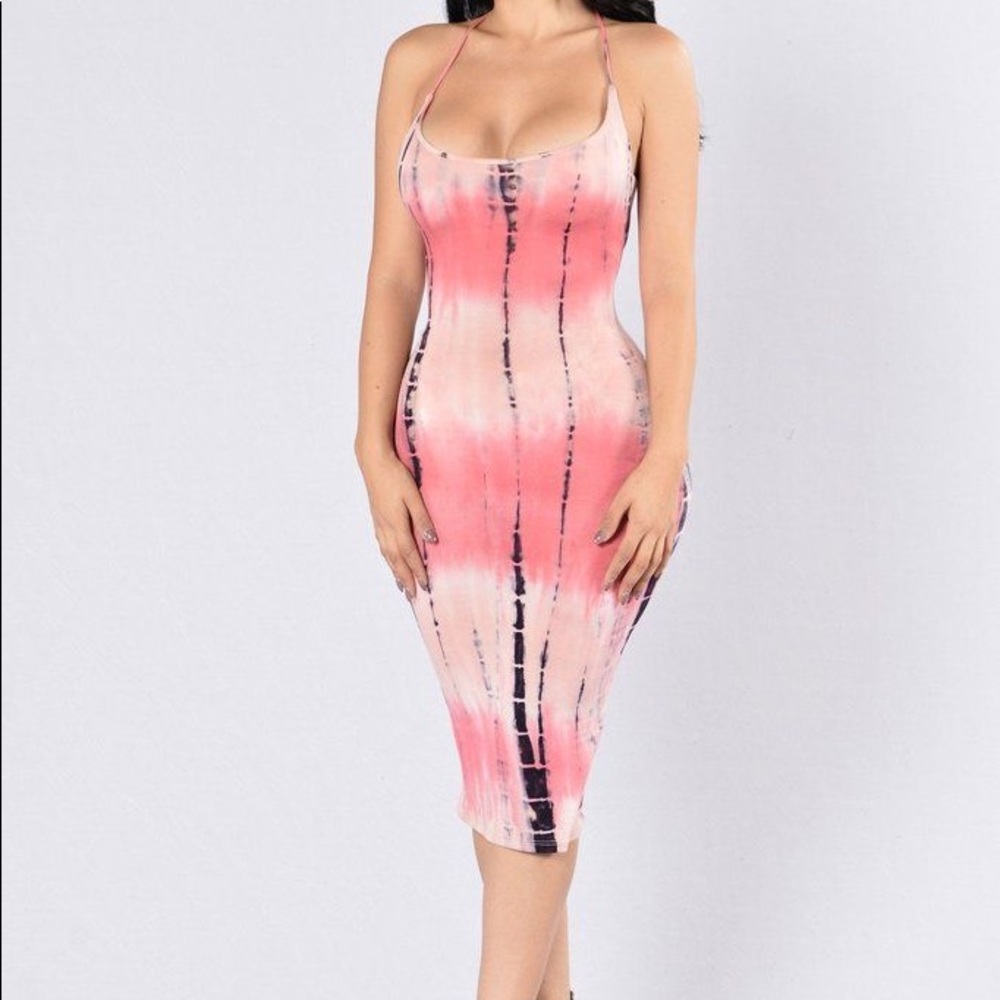 Fashion Nova TyeDye Sexy midi